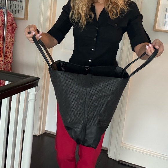 Osklen Black Perforated Leather Slouchy Tote Shoulder Bag - Picture 14 of 16